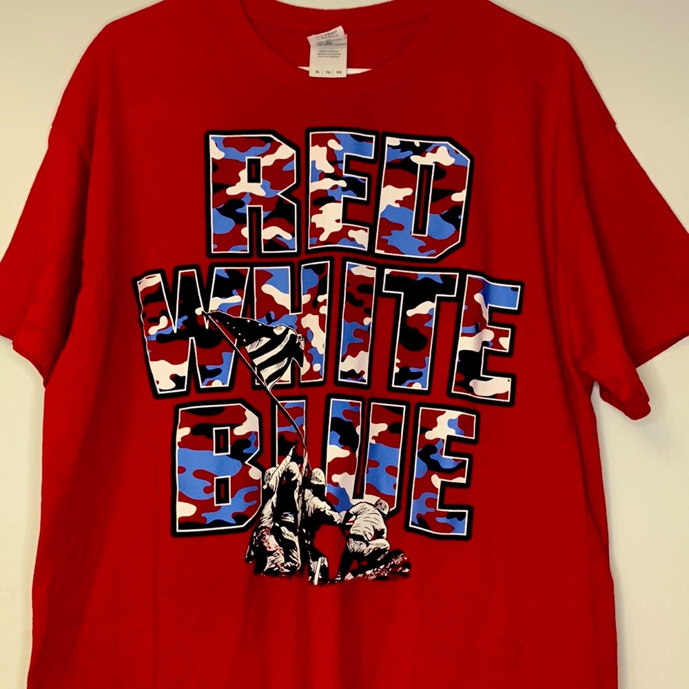Red White Blue Military Flag Raising Iwo Jima T-Shirt RED size XL- GILDAN